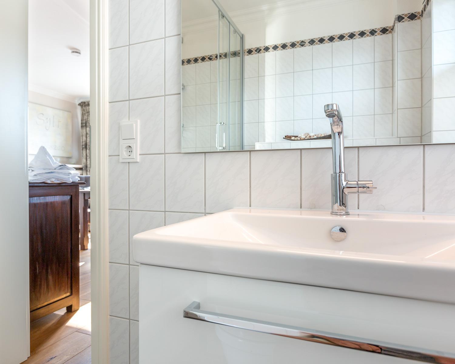Kampstraße 9, W4, Gb3 Apartment *
